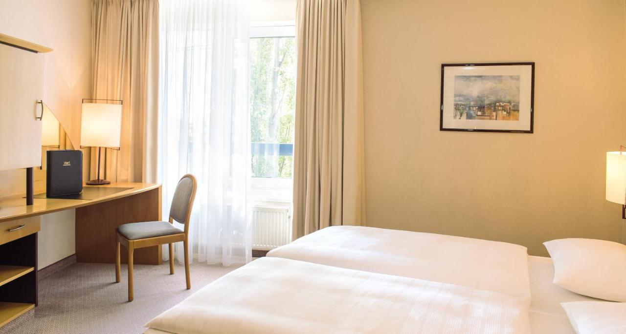 Victor'S Residenz-Hotel Frankenthal フランケンタール エクステリア 写真